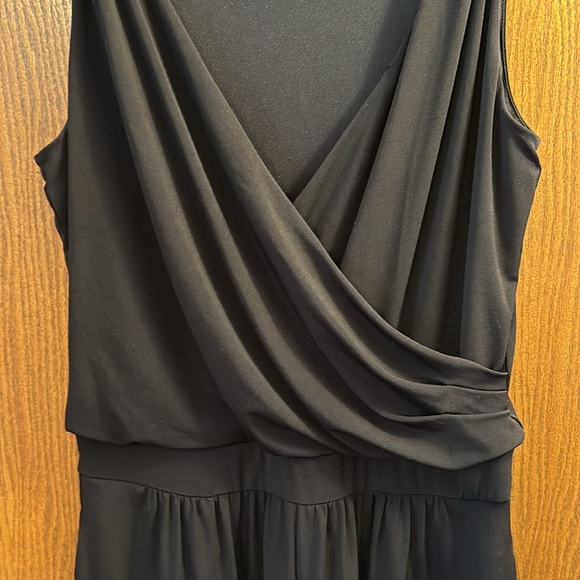 White House Black Market size 6 black jumpsuit. - Picture 5 of 12